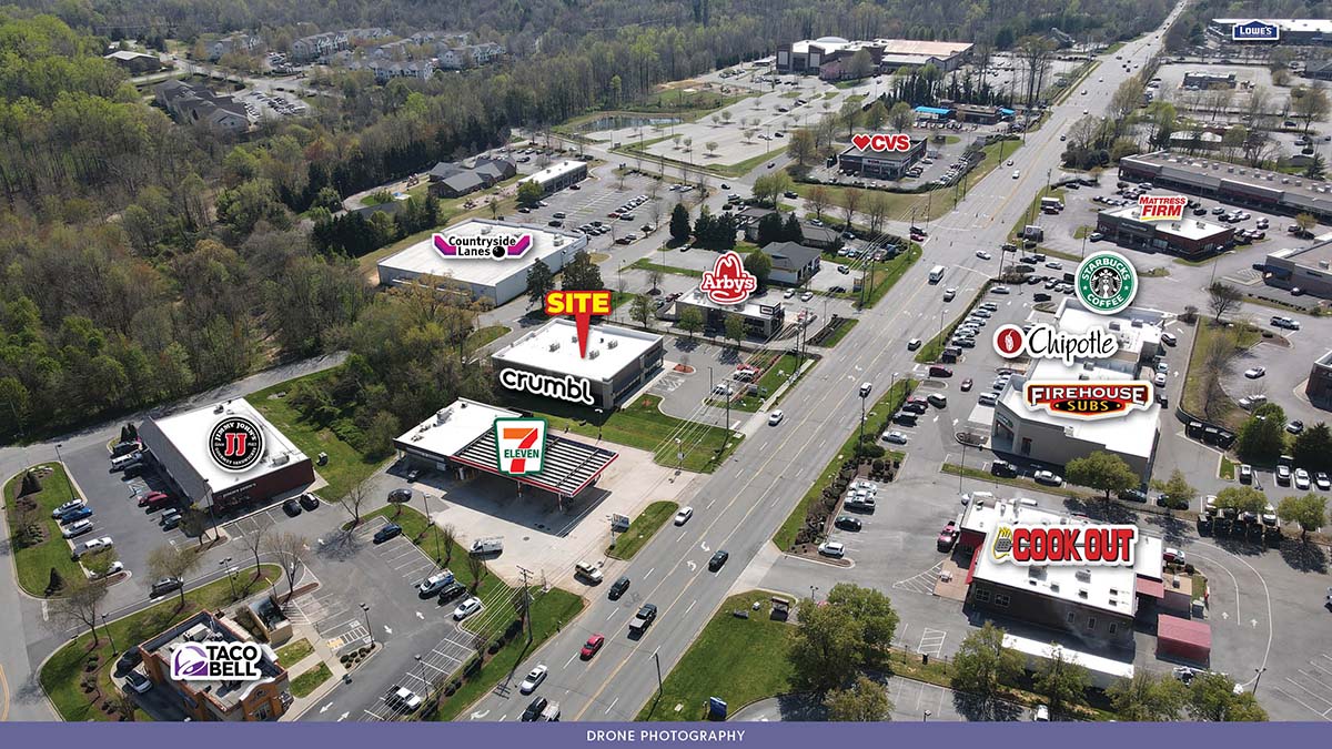 Kernersville, inline, in-line, retail, available, 2,500 SF, square feet, 2500, crumbl, cookies, crumbl cookies, crumble, crumble cookies, vision works, visionworks, vision, works,