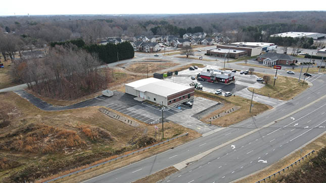 1704 Freeway Dr, Reidsville, North Carolina 27320, ,Commercial,For Lease,Former 'Fastenal',Freeway Dr,1184