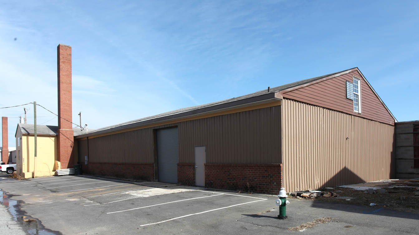 844 N Raleigh St, Greensboro, North Carolina 27405, ,Commercial,For Lease,N Raleigh St,1,1190